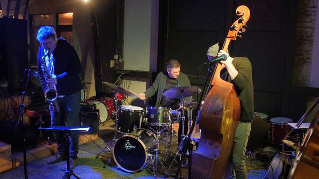Thomas Sejthen trio Bonustrack, live 22/2-19 смотреть онлайн