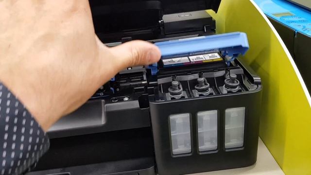 Струйное МФУ HP DeskJet Ink Advantage 5075 смотреть онлайн