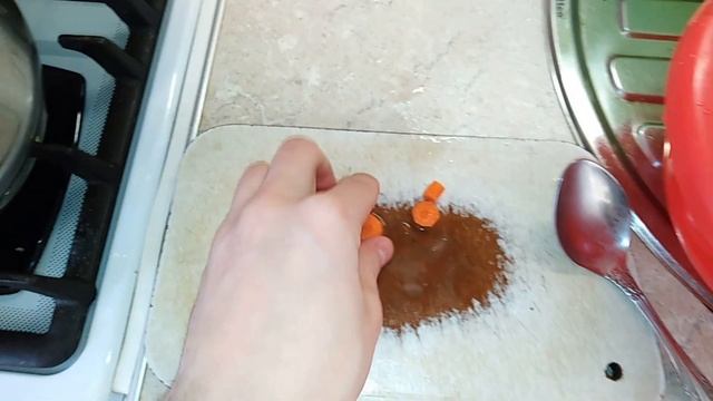 Готовлю грибной суп и рассказываю о том, что я ем в течение дня / Cooking mushroom soup смотреть онлайн