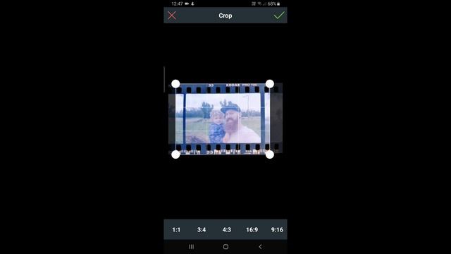 Easy film scanning w/ Kodak Mobile Film Scanning App смотреть онлайн
