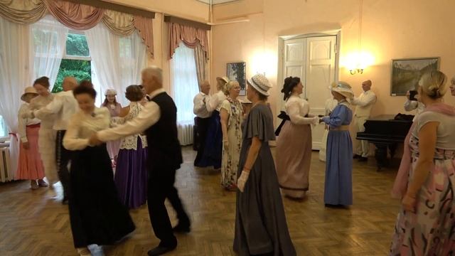 Полька "Кокетки".Бал "Соломенная шляпа". Усадьба Фряново. 12.08.2023 смотреть онлайн