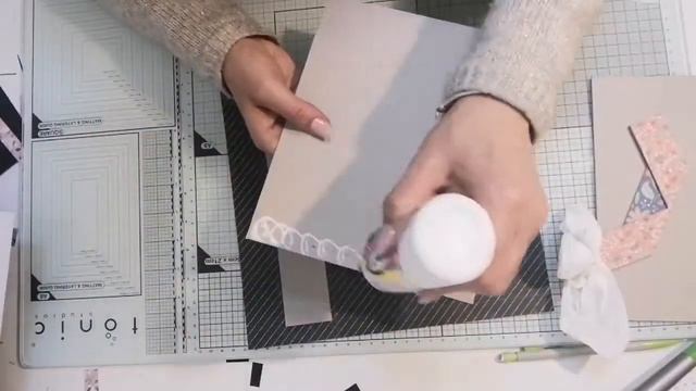 Tuto 2 album à pochettes version action смотреть онлайн