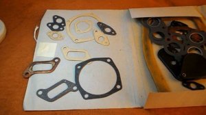 паранитовые или картонные прокладки системы охлаждения двигателя