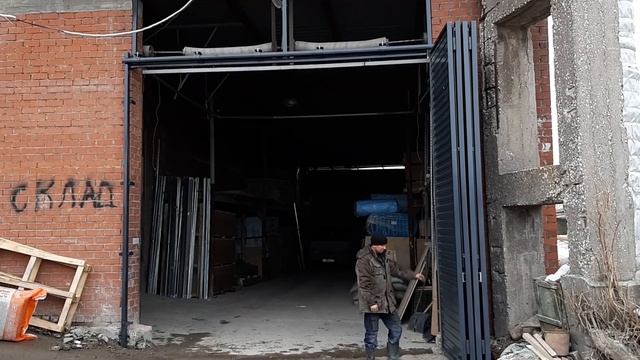 Складчатые ворота по схеме 4+0, смотреть онлайн