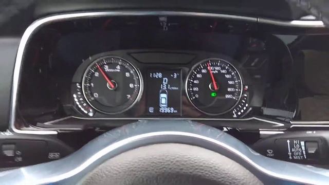 Поставил зимнюю резину с новыми дисками без датчиков давления.