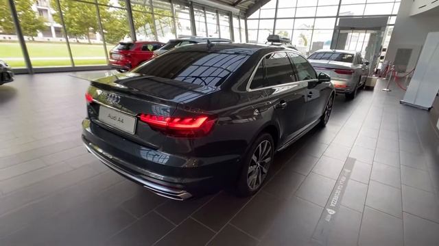 2020 Audi A4 - 163 HP - Dark Grey смотреть онлайн