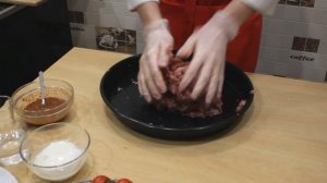 Кёфте. Турецкие котлеты. Готовит Никита Сергеевич