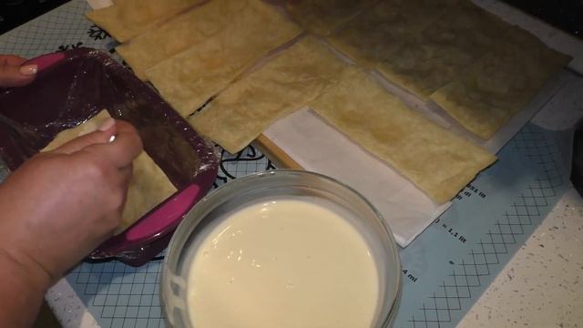 Всего 2 ингредиента и вкусный тортик готов! Нежный,сочный и невероятно вкусный!!! смотреть онлайн