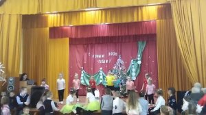 Танец «Шёл козёл по лесу»