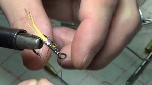 Вязание мушки для ловли семги .  ( Часть 1 )