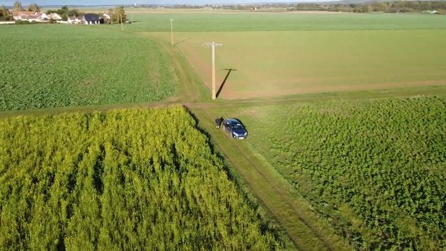 Prise de vue mavic mini au dessus des champs смотреть онлайн
