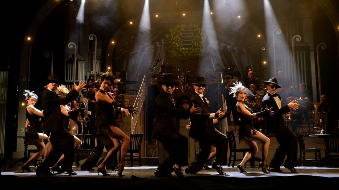 «Всё джаз!» Фрагмент мюзикла «В джазе только девушки» смотреть онлайн