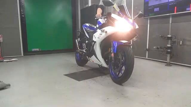 25.05 Yamaha YZF-R3 смотреть онлайн