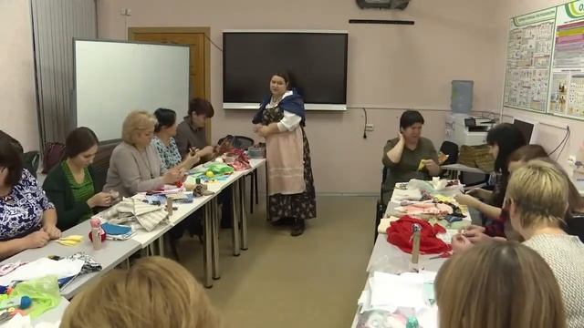 КУКЛА ИЗ ПОДРУЧНЫХ МАТЕРИАЛОВ (текстильная кукла) смотреть онлайн