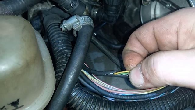 Audi s6c6 2006г.Ошибка по 4му датчику детонации. смотреть онлайн