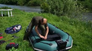 Надувная лодка с электромотором - как собрать и поплыть?