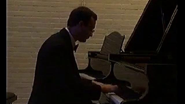 Hayk Grigoryan (Айк Григорян) Chopin etude 8 op.10 f dur смотреть онлайн