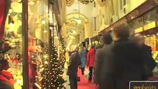 Piccadilly Circus London Video Tour Information on Piccadilly Circus and shopping arcades смотреть онлайн