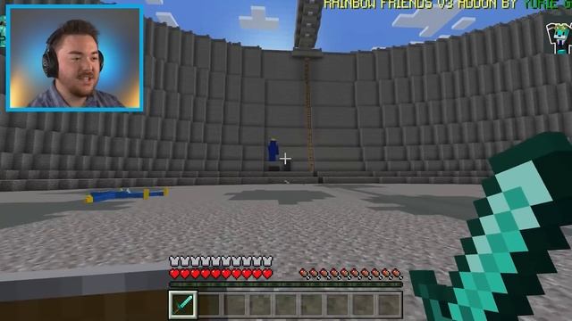 PLAYING THE RAINBOW FRIENDS MINECRAFT MOD... (so amazing) смотреть онлайн