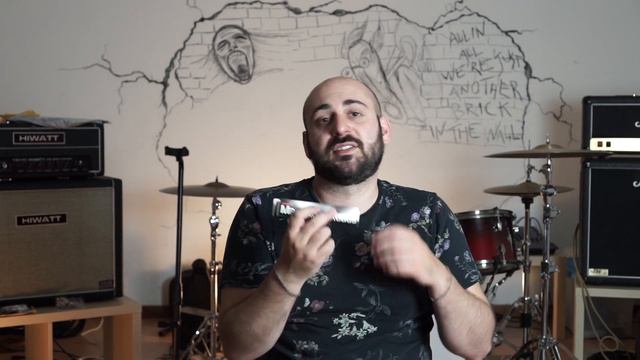 Restauriamo una Fender Squier Stratocaster con meno di 100€ (pezzi AliExpress) смотреть онлайн
