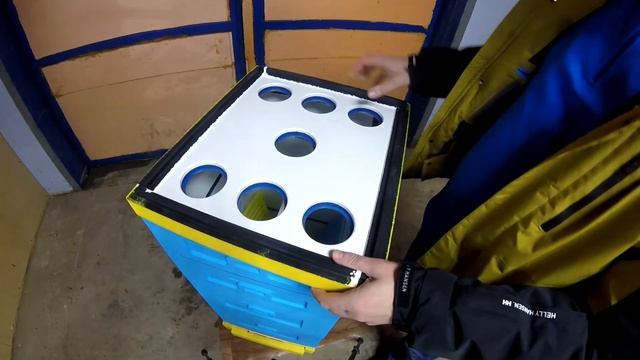 Видео для начинающих пчеловодов! Какой улей выбрать ППУ, ППС или деревянный? Дадан или Рута? смотреть онлайн