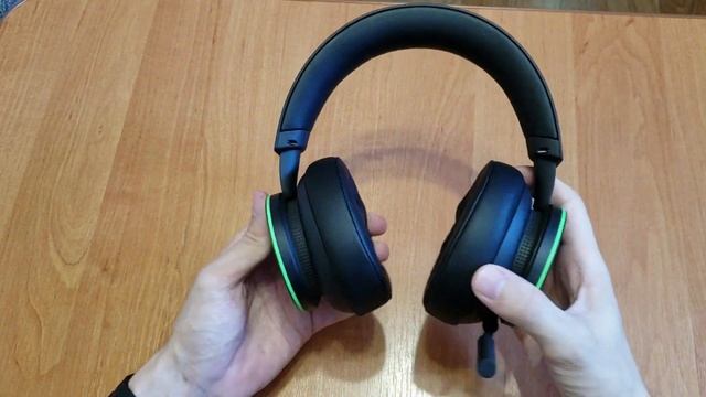 Xbox Wireless Headset - Краткий обзор беспроводной гарнитуры для Xbox Series X/S, Xbox One и ПК. смотреть онлайн