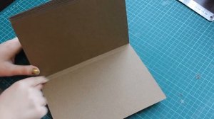 ПЕРЕПЛЕТ ДЛЯ АЛЬБОМА а5.Мастер-класс. Скрапбукинг. Первое видео..mp4