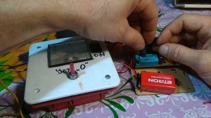 Простой измеритель ESR конденсаторов.