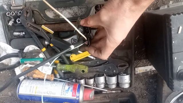 Проверка клапанов включения полного привода Митсубиси Л200 смотреть онлайн