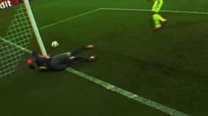 САМЫЕ КРУТЫЕ СЕЙВЫ В ИСТОРИИ ФУТБОЛА, ВЫ ДОЛЖНЫ ЭТО УВИДЕТЬ!