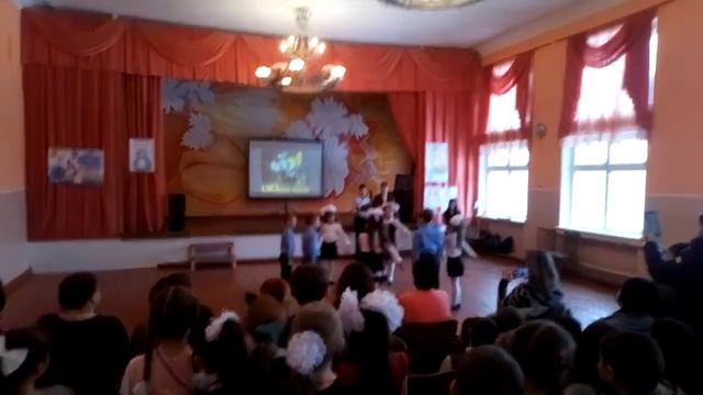Танец к Дню учителя) 2 класс смотреть онлайн