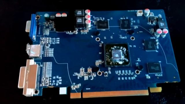 Sapphire Radeon HD 5670 - pieczenie karty graficznej смотреть онлайн