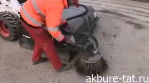 Индустриальная щетка с бункером Bobcat