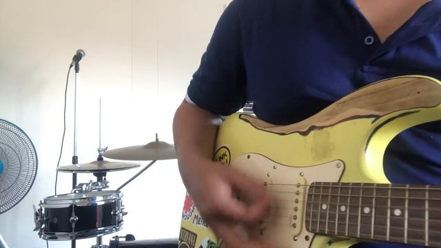 AlNICO V sound clean смотреть онлайн