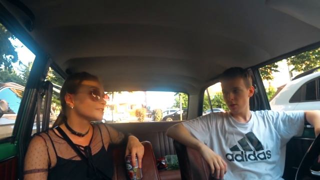 Наглая девушка ЧСВ ждала мажора на мерсе а приехал нищий на жигули ? свидание с содержанкой смотреть онлайн