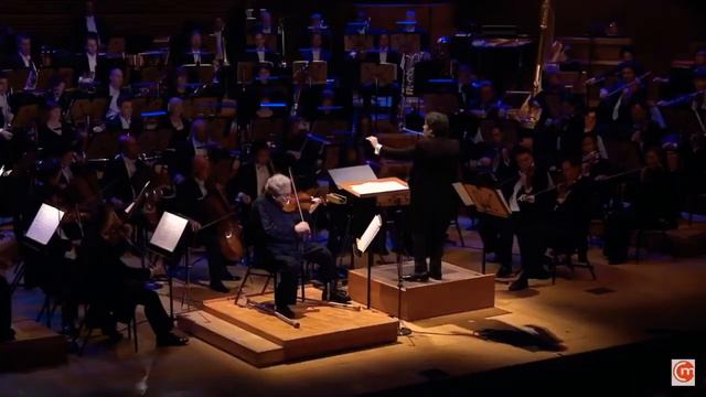 Itzhak Perlman – Howl's Moving Castle Theme: Merry Go Round Of Life (Solo Violin Performance)