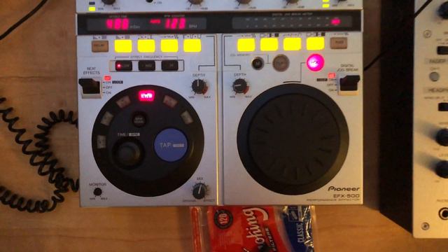 Pioneer EFX-500 смотреть онлайн