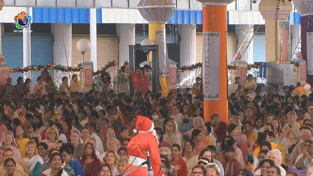 Christmas Celebrations 2023 | Morning Program | Dec 25, 2023 | Prasanthi Nilayam смотреть онлайн