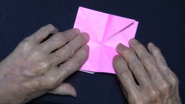 [折り紙] 作品64「ペチュニアを折る」　　＜my Mother's ORIGAMI Room＞