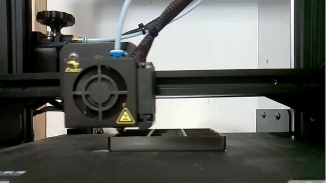 Livestream Creality Ender 3 Pro printing Travel Tic-Tac-Toe Part 1 смотреть онлайн