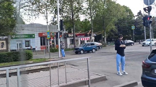 Устроился на последнею ШАБАШКУ в Краснодаре. Обзор ул Ставропольская ул Старокубанская ул Сормовска смотреть онлайн