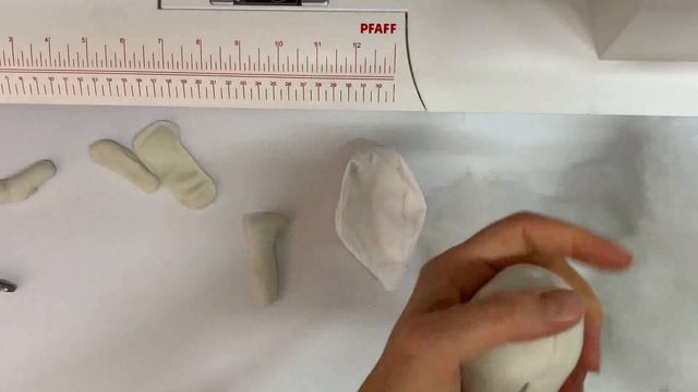 С чего начинаем делать куклу, конечно же с набивки! смотреть онлайн