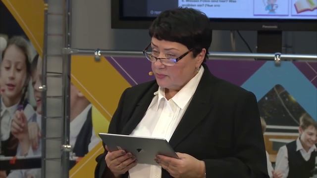 Открытый урок с "Просвещением". Урок № 16. Как работать с электронным учебником. Немецкий язык смотреть онлайн