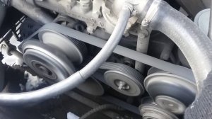 Mersedes W124 E200 M111 стук от двигателя