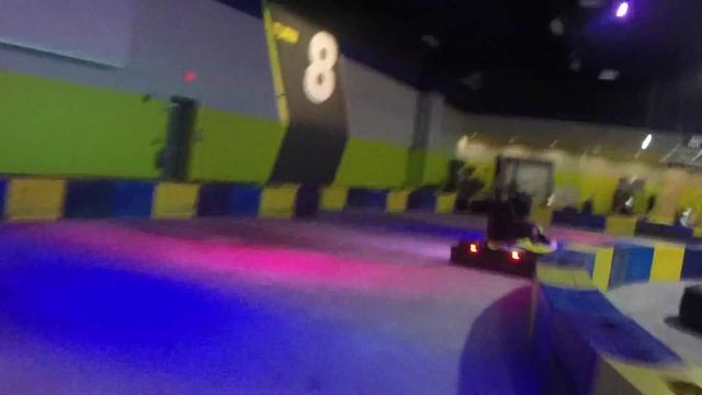 NASCAR I Drive Indoor Kart Racing смотреть онлайн