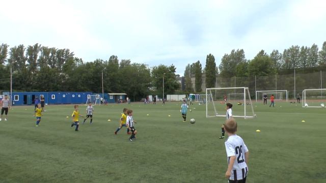 10.06 Летнее первенство ФА Ювентус-1 - ФК Ростов-1 (5-4) 2016 г.р Туполева смотреть онлайн