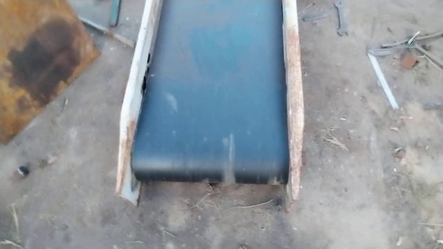 ленточный транспортёр.