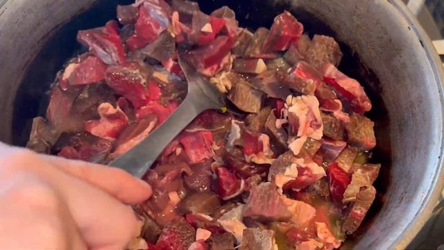 Қуырдақ. Қуырдақ рецепт. Ұлттық тағам қуырдақ. Казахская кухня. Национальное блюдо. Казакша рецепт. смотреть онлайн