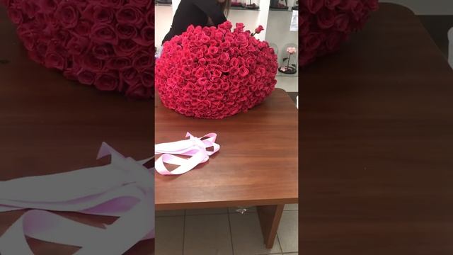 Букет из 301 Розы смотреть онлайн