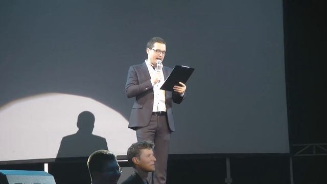 Вечеринка «Герои Острова Грез» смотреть онлайн